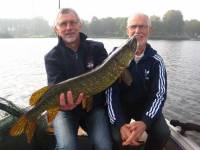 Vissen en vangen op het Weerwater tijdens de Pike Experience