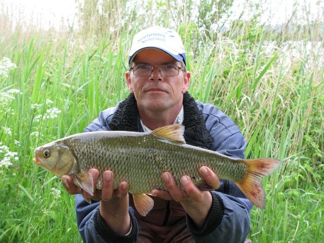 Bert met een winde van 50 cm aan de IJssel